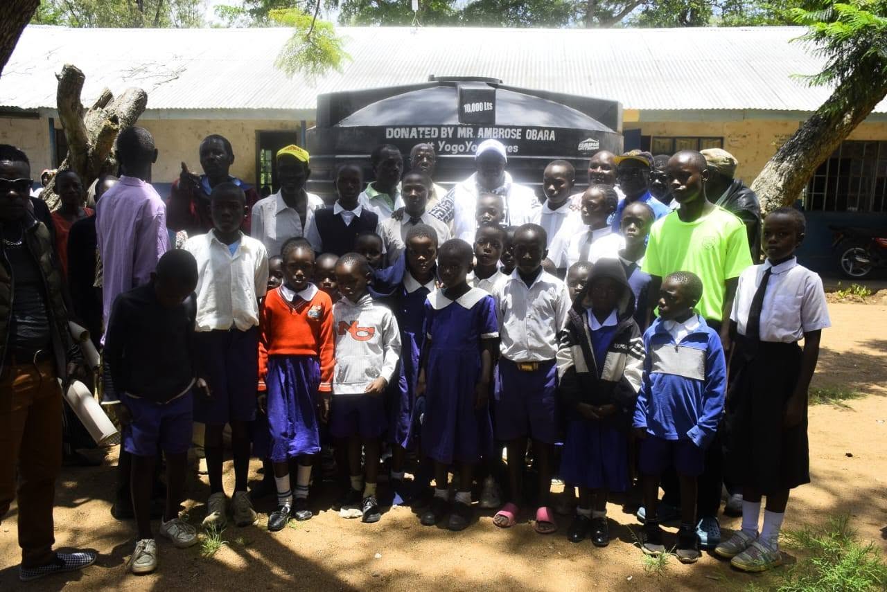 Children at their school's new water tank